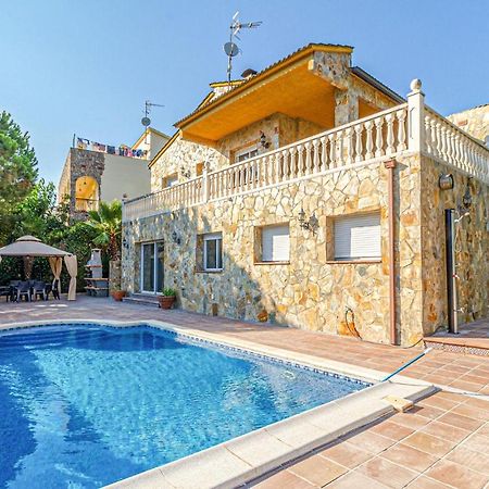 Stunning Home In Palafolls Exterior foto
