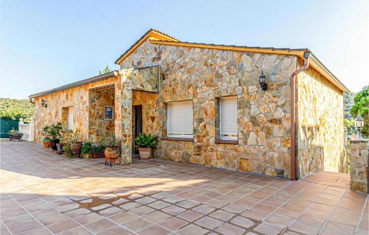Stunning Home In Palafolls Exterior foto